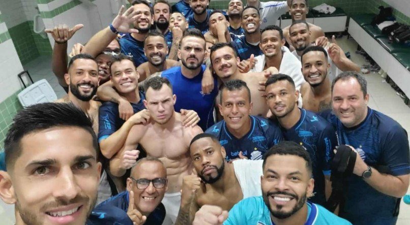 O CSA se mant&eacute;m na briga pelo acesso para a S&eacute;rie A do Campeonato Brasileiro