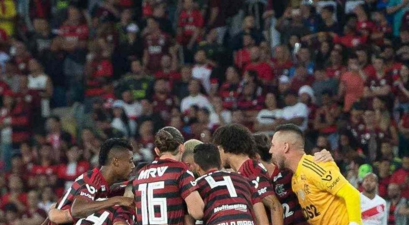 Flamengo recebe &quot;n&atilde;o&quot; de treinador portugu&ecirc;s