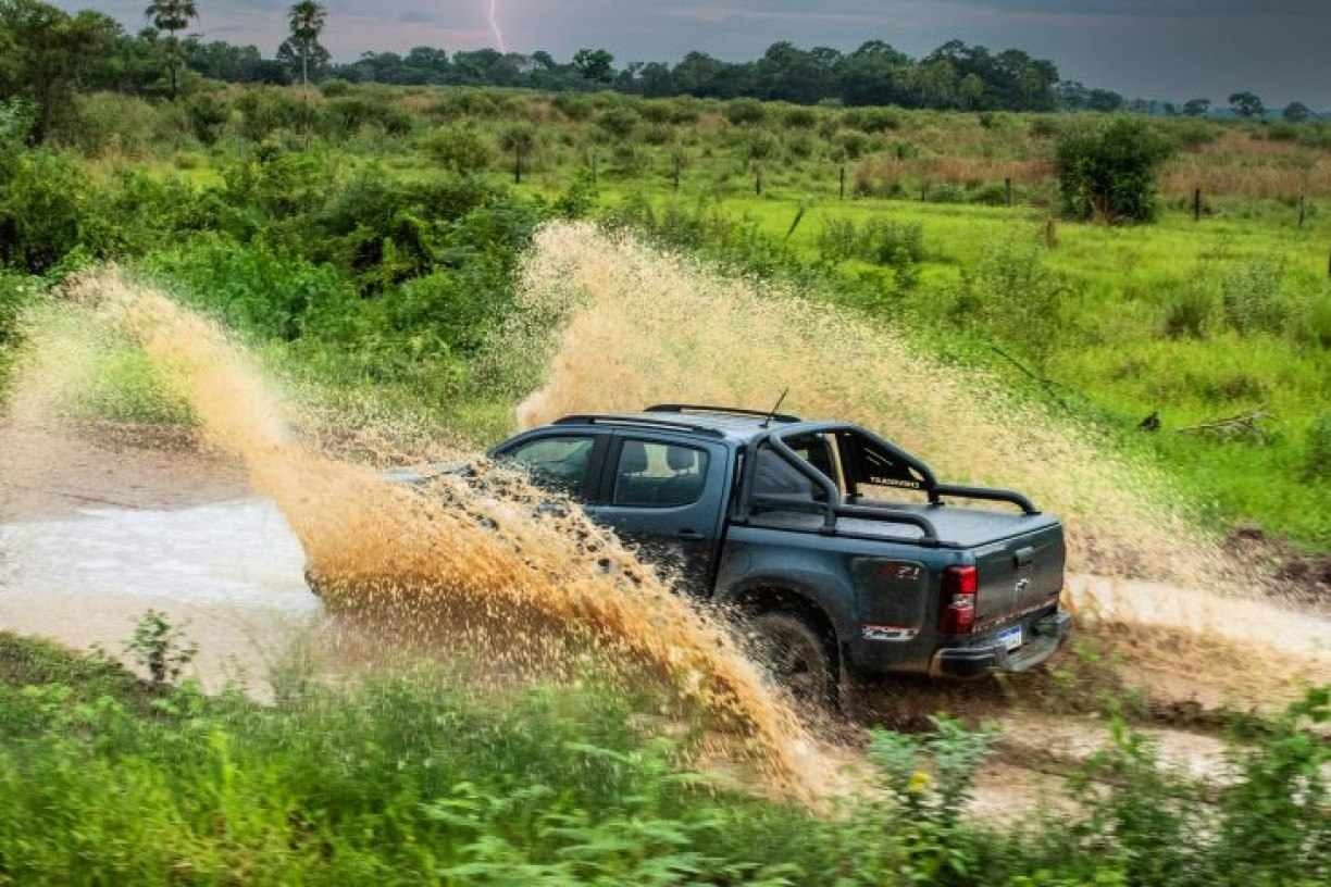 Teste: rodamos 700 km com a Chevrolet S10 Z71 no Pantanal