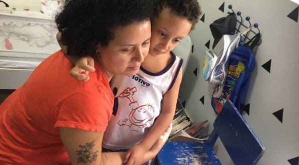 Adaptação precisou ser regra durante a alfabetização no ensino remoto