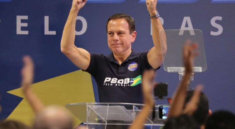 Governador de São Paulo, João Dória, depois de vencer as prévias, no sábado (27), para ser candidato a presidente pelo PSDB nas eleições de 2022 