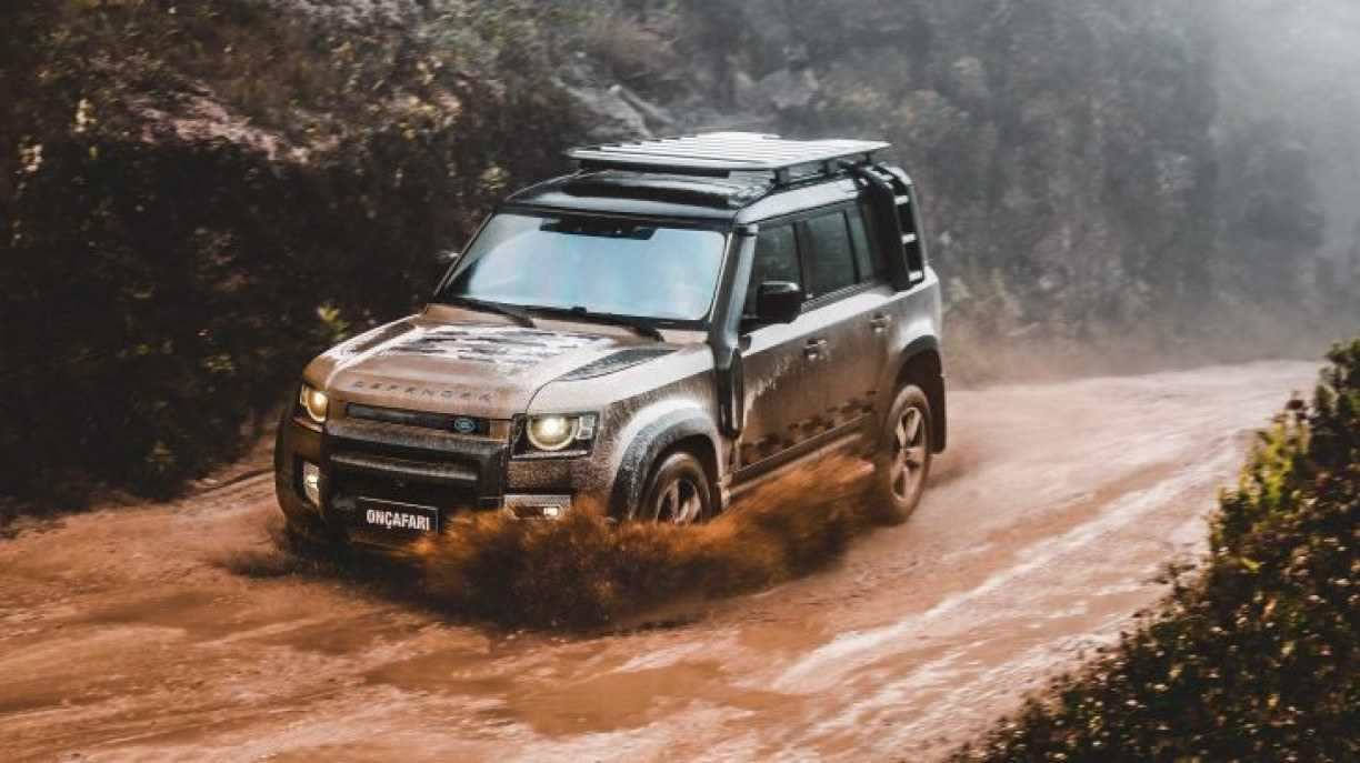 Land Rover Defender ganha edição especial Onçafari no Brasil