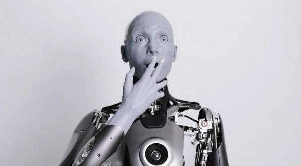 Conheça Ameca, o robô em forma humana que sorri, arregala os "olhos" e surpreendeu a internet