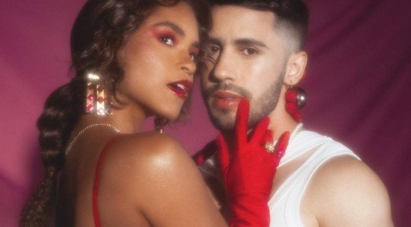 Romero Ferro experimenta 'forró com new wave' em parceria com Lucy Alves