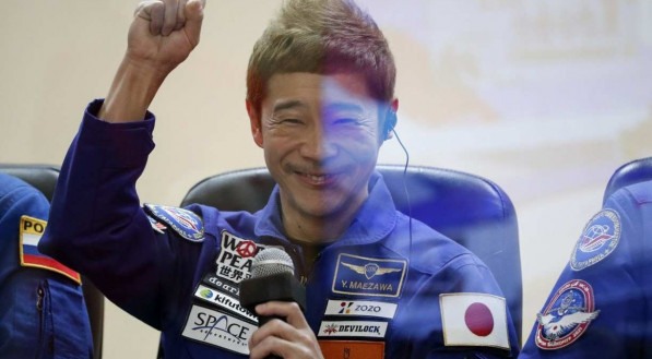 O bilion&aacute;rio japon&ecirc;s Yusaku Maezawa afirmou estar &quot;animado como uma crian&ccedil;a&quot; nesta ter&ccedil;a-feira (7), na v&eacute;spera de seu voo para a Esta&ccedil;&atilde;o Espacial Internacional