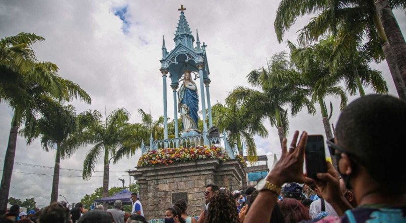 Imagem da santa chegou ao Recife no in&iacute;cio do s&eacute;culo passado
