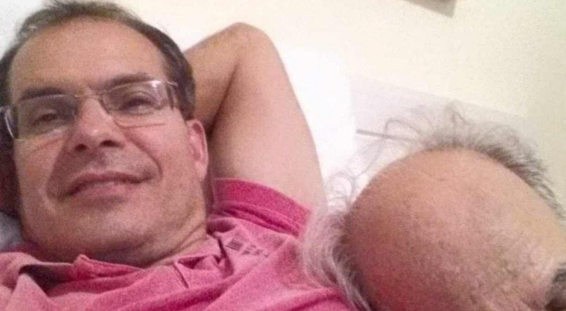 Hoje, tentando me acostumar com a perda, depois de tantas homenagem dos amigos queridos e da imprensa em geral, resolvi mostrar não a trajetória, pois tudo tornou-se bastante público, mas como era Fernando Menezes