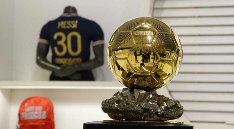 Uniforme especial em homenagem &agrave; Messi para o jogo entre PSG x M&ocirc;naco pelo Campeonato Franc&ecirc;s
