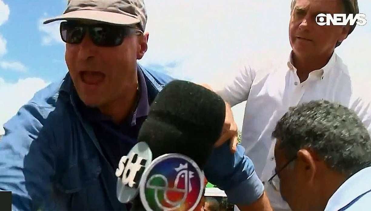 Equipes de TVs são agredidas em visita de Bolsonaro à Bahia