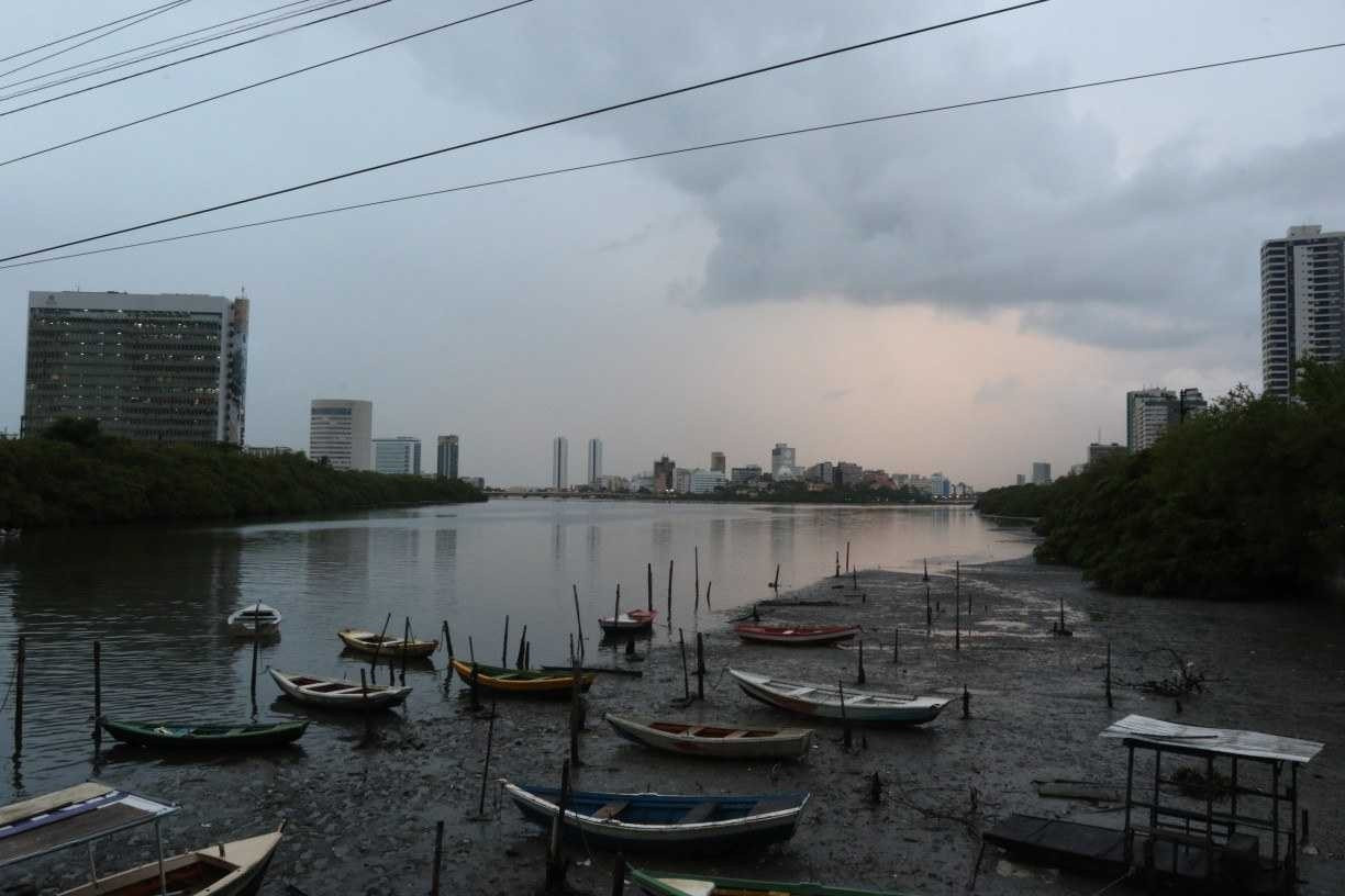 Previs&atilde;o de chuvas no Recife