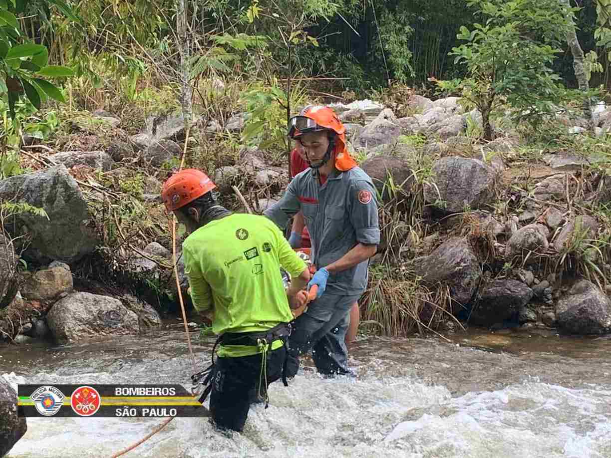 O acidente ocorreu entre as cachoeiras do Po&ccedil;o Azul e da Pedreira, no Rio do Bra&ccedil;o, interior de S&atilde;o Paulo, regi&atilde;o muito procurada por turistas