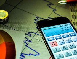 Deflação: entenda o que significa a queda nos preços e por que nem sempre é uma boa notícia