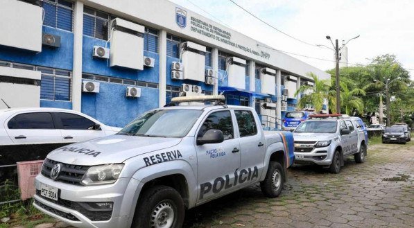 Suspeito de matar companheira e incendiar a própria casa em Jaboatão é encontrado morto em cela do DHPP