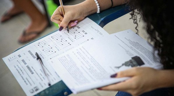  O tema da redação do Exame Nacional do Ensino Médio (Enem) foi a 'Democratização do acesso ao cinema no Brasil'