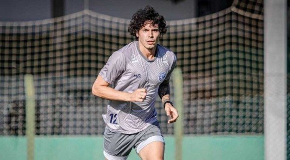LUCAS ALMEIDA / AD CONFIANÇA