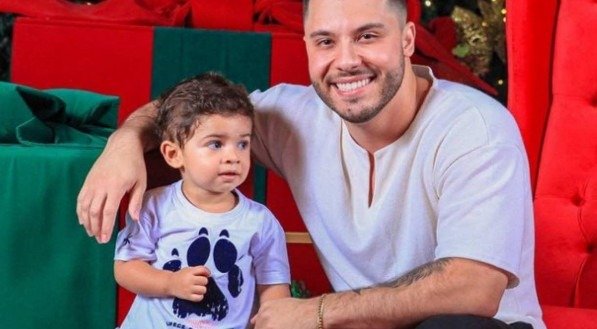 Murilo Huff ao lado do filho, Leo, fruto do relacionamento com Marilia Mendonça