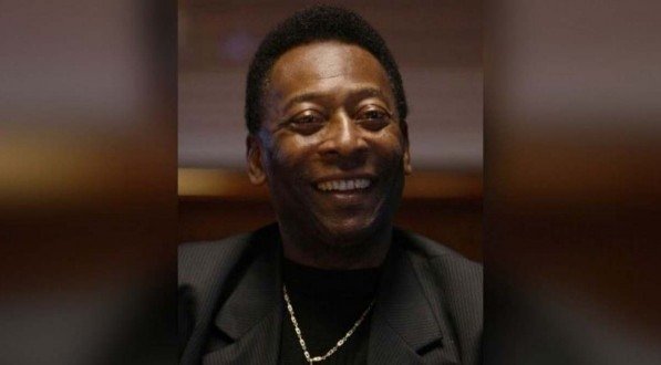 Aos 81 anos, Pel&eacute; foi diagnosticado com c&acirc;ncer generalizado 