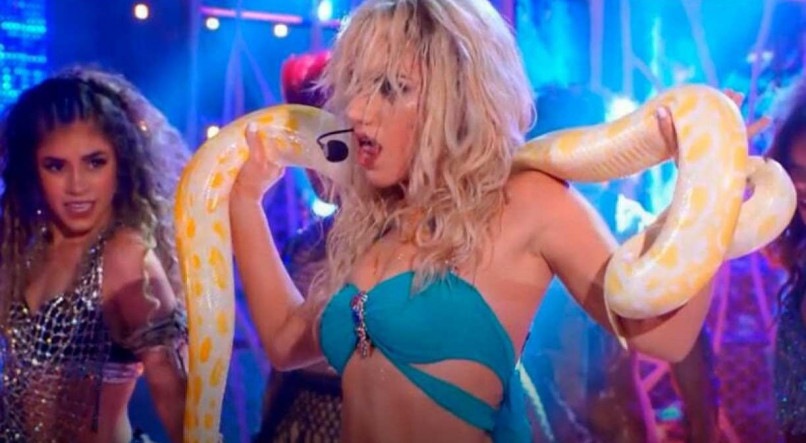 Wanessa Camargo homenageai Britney Spears no 'Show dos Famosos'