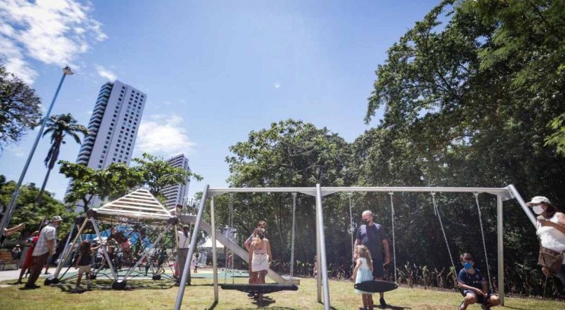 LAZER Nova área conta com amplo playground, além de bicicletário e espaço para fazer piquenique