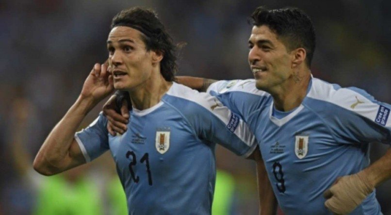 Cavani e Su&aacute;rez n&atilde;o foram convocados por Bielsa