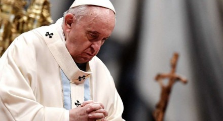 Papa FRancisco na missa do ano novo (2021 para 2022)