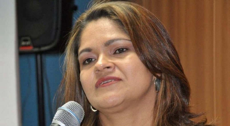 Sandra Santos comandou a Polícia Científica de Pernambuco durante sete anos