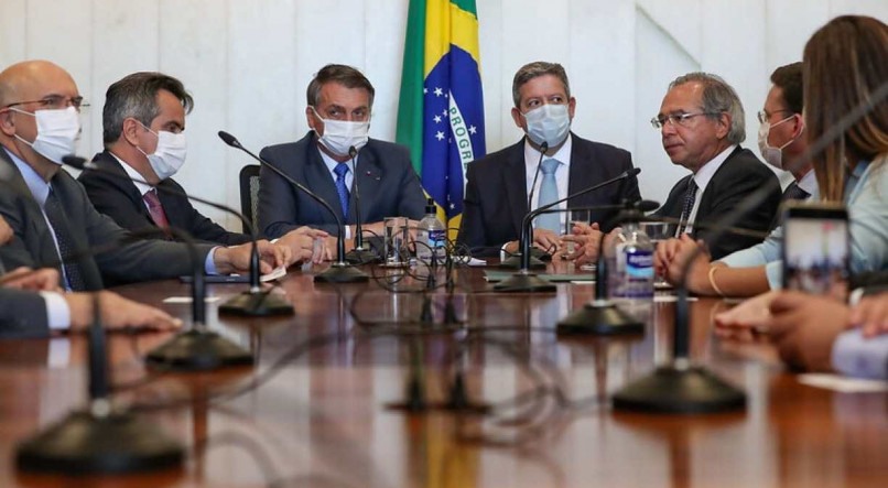 APOIO Centro que contratou crise com Bolsonaro não é garantia para resolução do problema criado ao londo da atual gestão federal