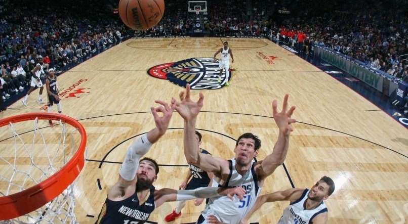 New Orleans Pelicans x Los Angeles Clippers &eacute; um dos cinco jogos desta quinta-feira (13) na NBA.