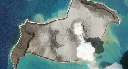 Erupção do vulcão Hunga Tonga-Hunga Haa'pai