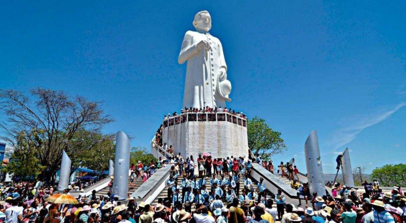 O pedido pela beatifica&ccedil;&atilde;o foi solicitado pelo bispo de Crato em uma carta que entregou pessoalmente ao papa Francisco em maio, durante uma visita ao Vaticano. N&atilde;o h&aacute; prazo m&aacute;ximo para a conclus&atilde;o do processo de beatifica&ccedil;&atilde;o