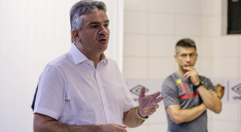 Augusto Carreras, vice-presidente de futebol do Sport