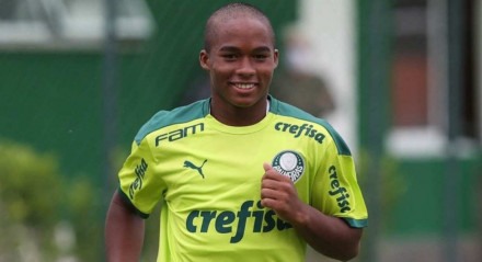 Endrick passou por todas as categorias de base do Palmeiras