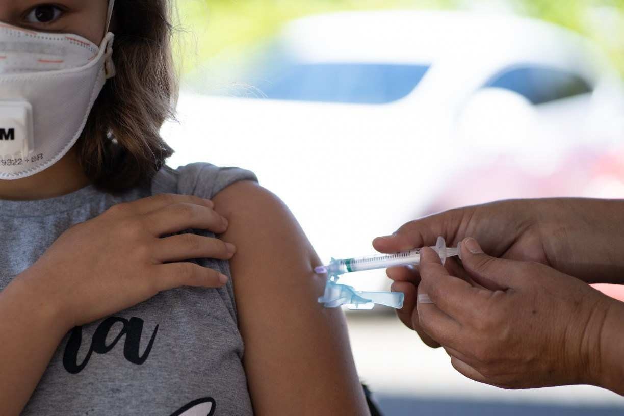 Recife abre vacinação contra covid-19 para todas as crianças a partir de 5 anos