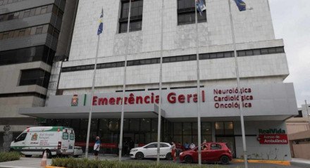 Menina mordida por tubarão em Noronha foi levada para o Hospital Português 