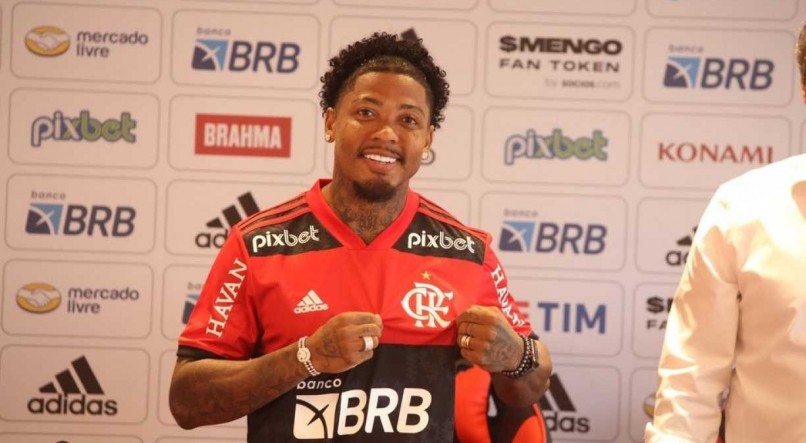 Marinho diz que chega para ser campe&atilde;o no Flamengo