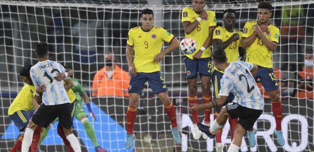 Sem Messi, Argentina Se Vinga, Afunda A Colômbia Nas Eliminatórias E ...