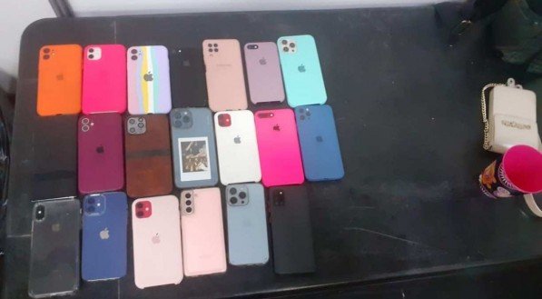 Mulher é presa após furtar 20 celulares em prévia carnavalesca no Recife