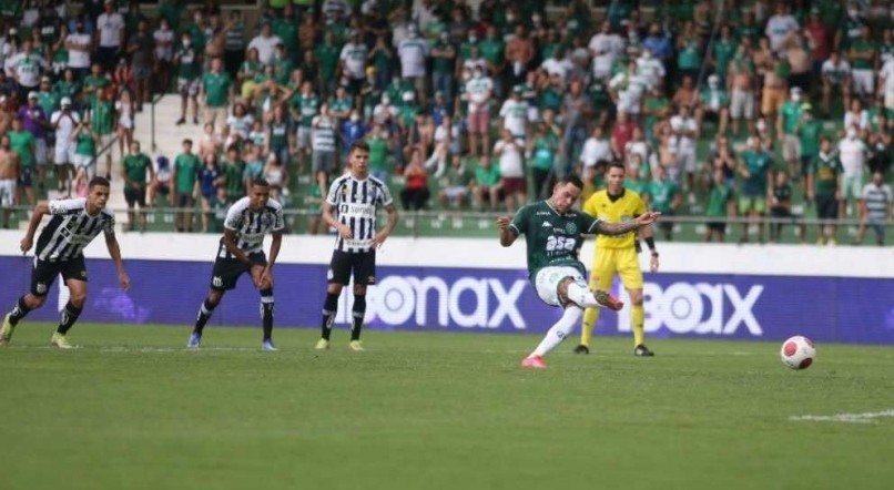 O Guarani saiu atrás no placar, mas arrancou o empate em casa diante do Santos