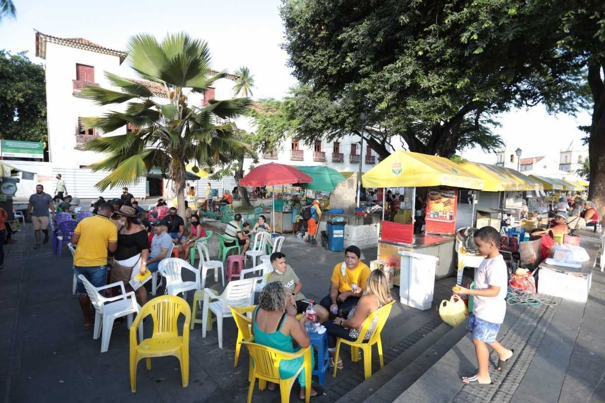 Bares e restaurantes reforçam liberação de música ao vivo mesmo com proibição de festas no Carnaval