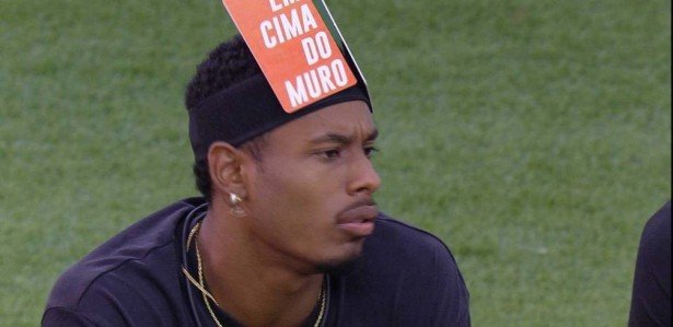 BBB 22: Paulo André chama Linn da Quebrada no masculino e é corrigido por Tadeu Schmidt; assista ao momento - JC Online