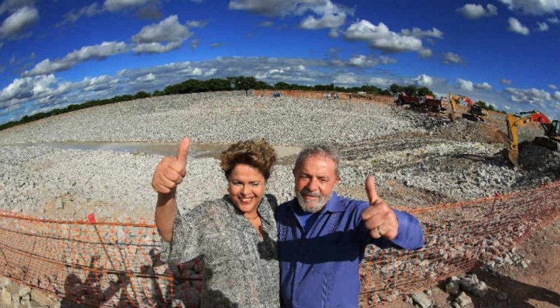 COBRANÇA Lula quer menção aos governos dele e de Dilma Rousseff