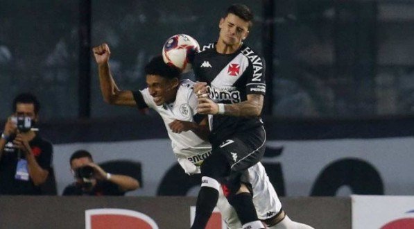 Vasco  Botafogo se enfrentam pelo Campeonato Carioca