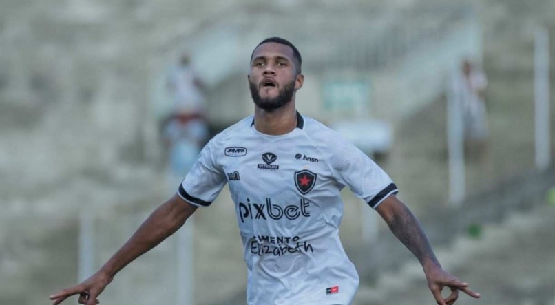 PERDA Botafogo-PB anunciou que o jogador estaria sendo devolvido ao clube de origem, mesmo com todas as tentativas de manutenção do atleta