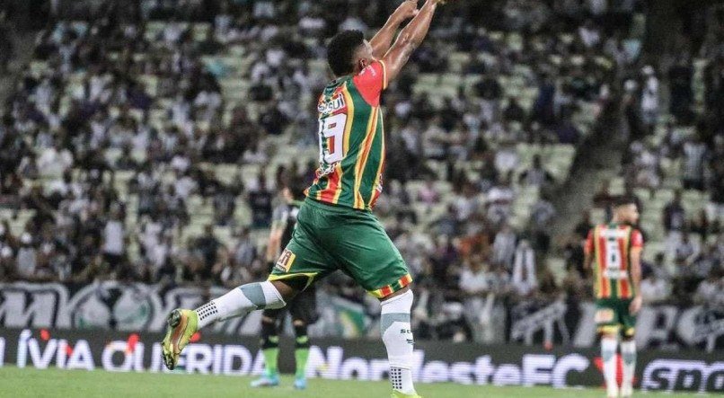 Sampaio Corrêa é o favorito do confronto