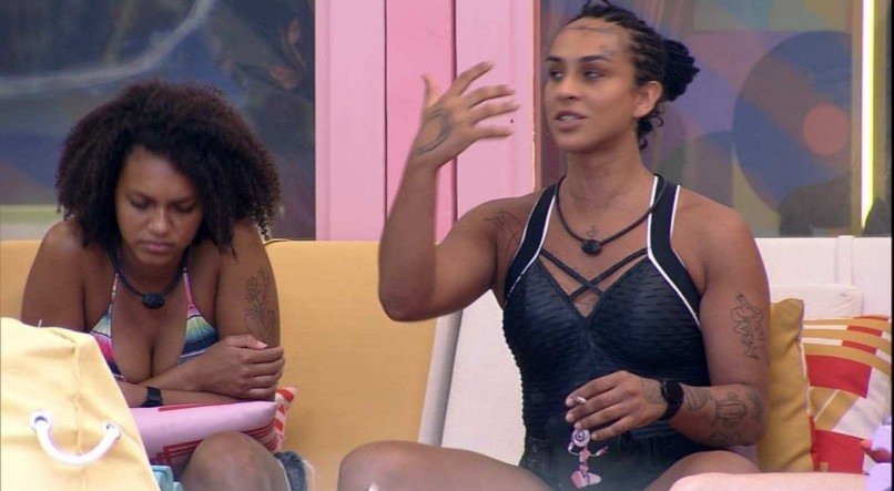 Linn da Quebrada conversa com Jessi e Lucas no 'BBB 22'