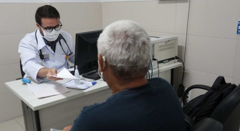 Ambulat&oacute;rio do Hospital do Idoso do Recife tem capacidade para 8 mil consultas mensais e oferta de atendimento com geriatra, cardiologista, pneumologista, psiquiatra, fisioterapia, fonoaudiologia e terapia ocupacional