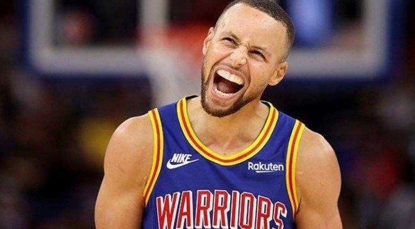 Warriors tem Curry como grande destaque 