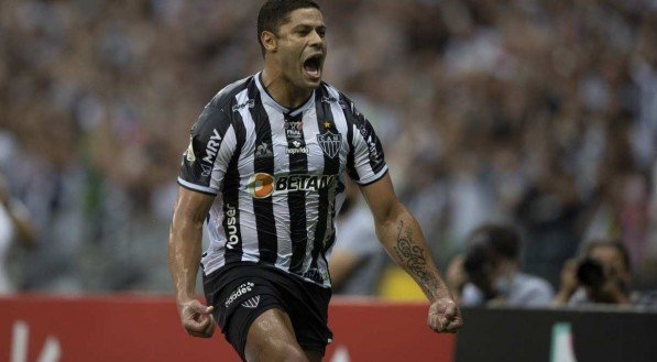 O Atl&eacute;tico-MG, do atacante Hulk, entra em campo neste s&aacute;bado (30).