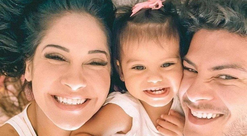 Maíra Cardi e Arthur Aguiar são pais de Sophia, de 3 anos 