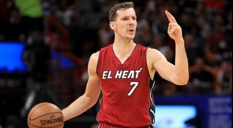 Goran Dragic estava livre no mercado da NBA